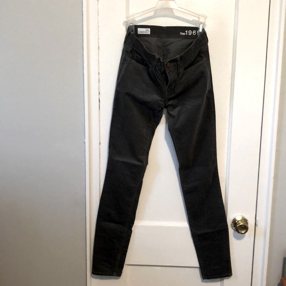 Straight Leg Skinny Stretch Legging Jeans